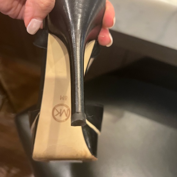 Michael Kors black 4.5” platform heels like NEW and perfect condition! - Picture 5 of 5